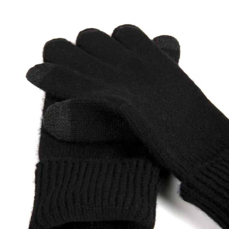 Ponderosas Gloves - BLACK - 35% Yak Cashmere, 35% Merino Wool, and 30% Nylon
