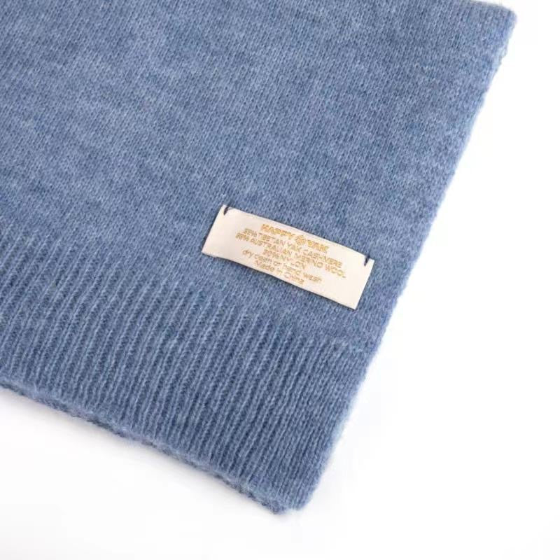 Scarves Ponderosas - BLUE - 35% Yak Cashmere, 35% Australian Merino Wool, and 30% Nylon